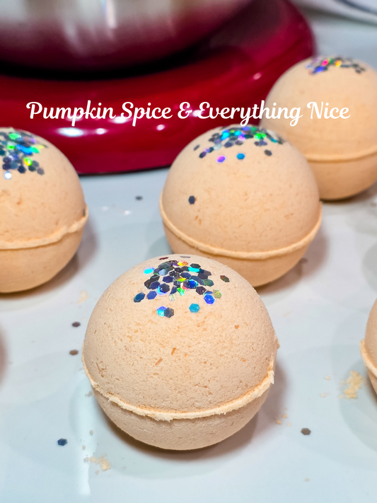 Pumpkin Spice & Everything Nice Bath Bomb